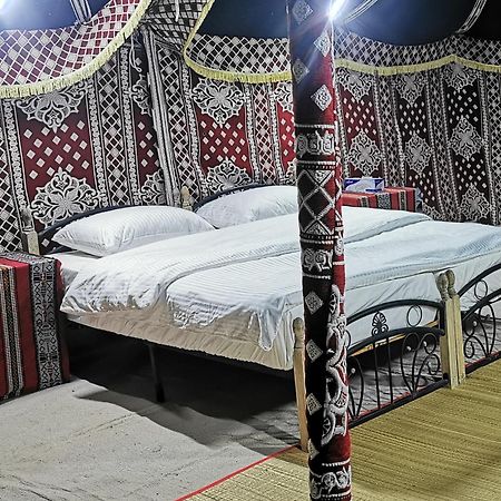 Desert Wonders Camp Ḩawīyah Extérieur photo