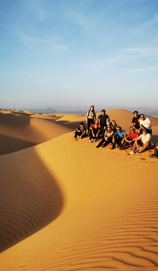 Desert Wonders Camp Ḩawīyah Extérieur photo