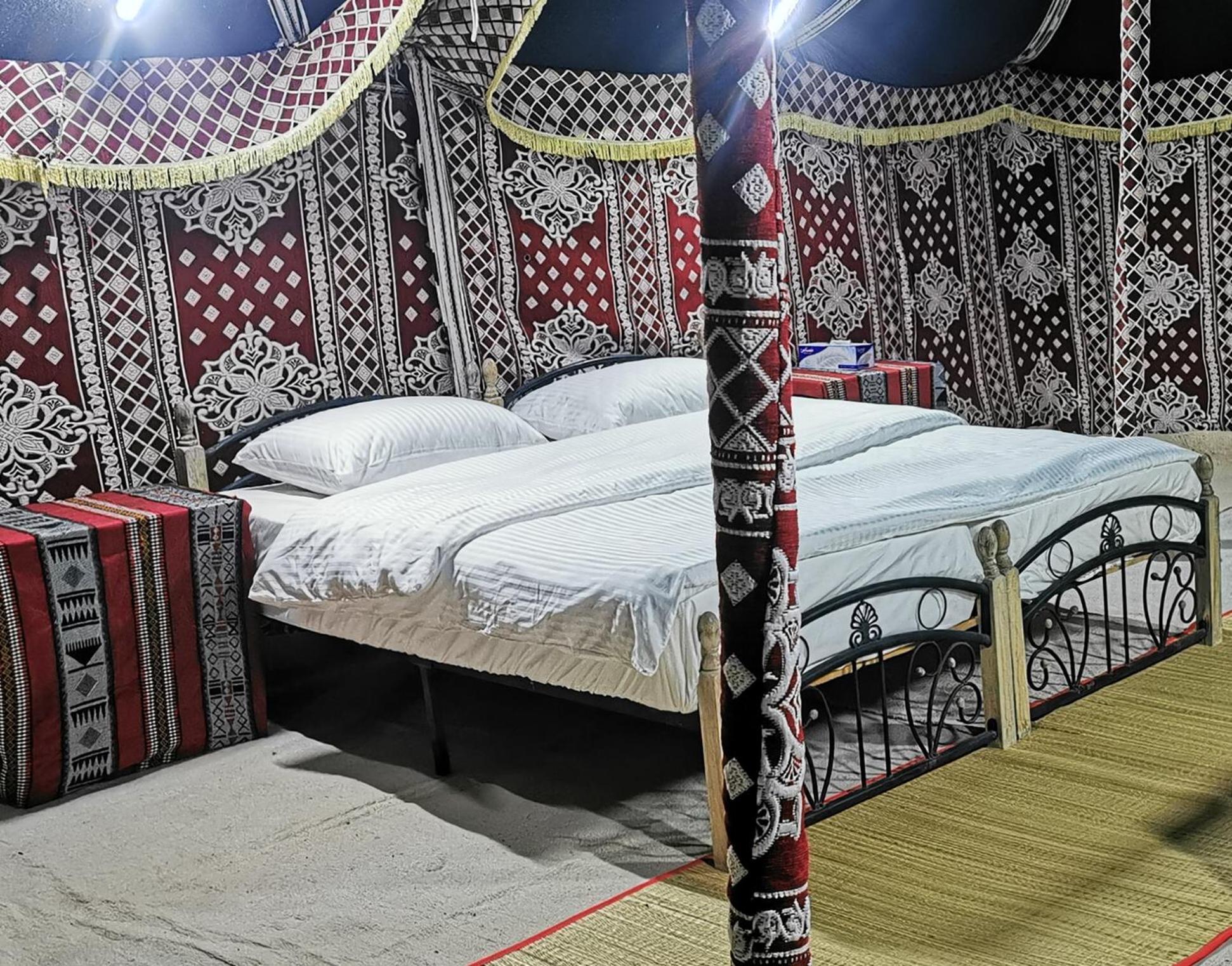 Desert Wonders Camp Ḩawīyah Extérieur photo