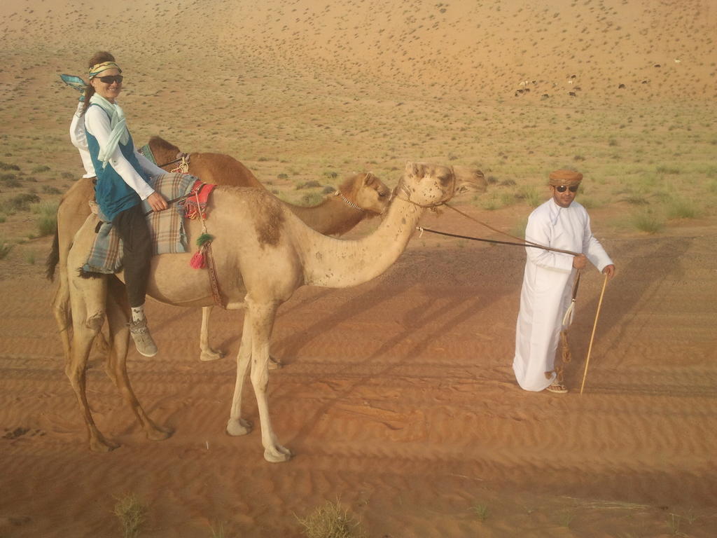 Desert Wonders Camp Ḩawīyah Extérieur photo